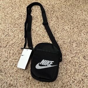 NWT Small Nike Purse with Adjustable Strap